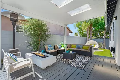 17812 Bromley Court, Encino, CA 91316 - Photo 25