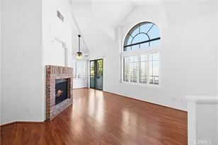 18102 Erik Ct, Canyon Country, CA 91387 - Photo 3