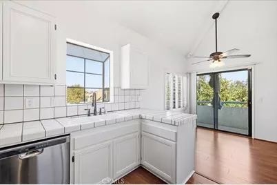 18102 Erik Court #554, Canyon Country, CA 91387 - Photo 13