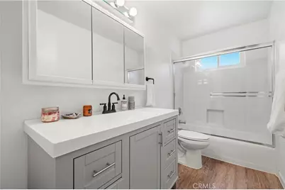 27117 Elias Avenue, Saugus, CA 91350 - Photo 17