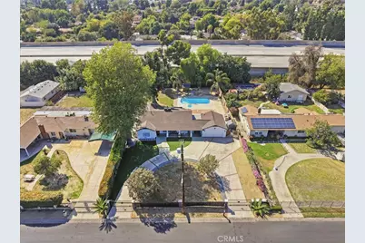 9625 Orion, North Hills, CA 91343 - Photo 5