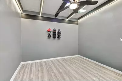 9625 Orion, North Hills, CA 91343 - Photo 21