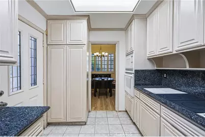 6150 Buckingham Pkwy #110, Culver City, CA 90230 - Photo 7