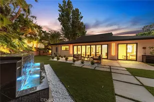 22850 Margarita, Woodland Hills, CA 91364 - Photo 41