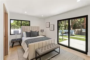 22850 Margarita, Woodland Hills, CA 91364 - Photo 13
