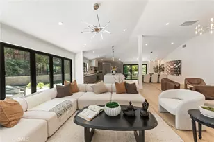 22850 Margarita, Woodland Hills, CA 91364 - Photo 7