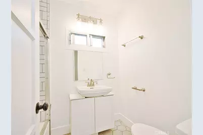 6153 Clybourn Avenue, North Hollywood, CA 91606 - Photo 17