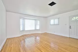 6153 Clybourn Ave, North Hollywood, CA 91606 - Photo 9