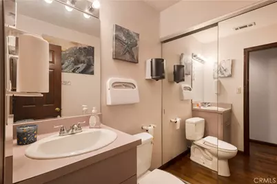 635 W Foothill, Monrovia, CA 91016 - Photo 37