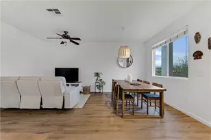 28024 Catherine, Canyon Country, CA 91351 - Photo 13