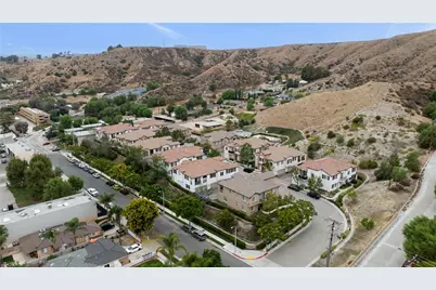 28024 Catherine, Canyon Country, CA 91351 - Photo 35