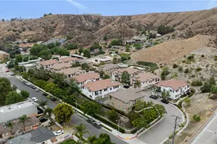28024 Catherine, Canyon Country, CA 91351 - Photo 35