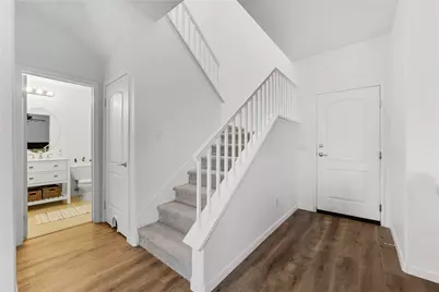 28024 Catherine, Canyon Country, CA 91351 - Photo 17