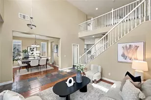 24011 Via Sereno, Valencia, CA 91354 - Photo 9