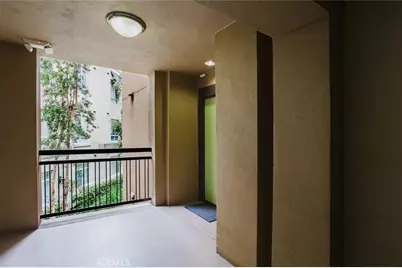 24505 Town Center Drive #7205, Valencia, CA 91355 - Photo 7