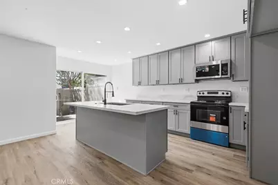 10445 Larwin Unit 3 #3, Chatsworth, CA 91311 - Photo 13