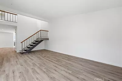 10445 Larwin Unit 3 #3, Chatsworth, CA 91311 - Photo 5