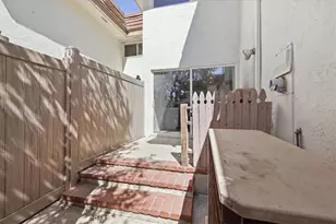 10445 Larwin Unit 3, Chatsworth, CA 91311 - Photo 27
