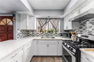 8825 Willis Ave, Panorama City, CA 91402 - Photo 5