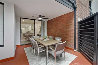 4792 Park Encino Lane #102, Encino, CA 91436 - Photo 17