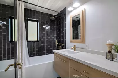 4481 Deanwood Drive, Woodland Hills, CA 91364 - Photo 31