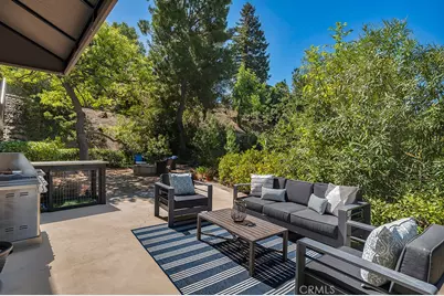 4481 Deanwood Drive, Woodland Hills, CA 91364 - Photo 33