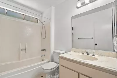 6629 Wilbur Avenue #22, Reseda, CA 91335 - Photo 11