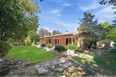 25065 Highspring Avenue, Newhall, CA 91321 - Photo 27