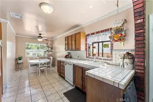 13007 Glenoaks Blvd, Sylmar, CA 91342 - Photo 11
