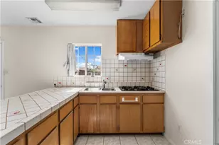 13007 Glenoaks Blvd, Sylmar, CA 91342 - Photo 39