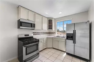 13007 Glenoaks Blvd, Sylmar, CA 91342 - Photo 51