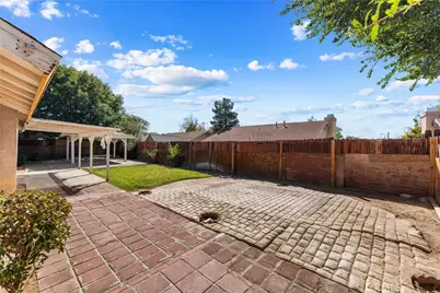 45311 Century, Lancaster, CA 93535 - Photo 31