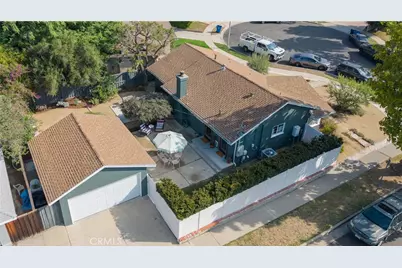 11031 Genesta Avenue, Granada Hills, CA 91344 - Photo 45