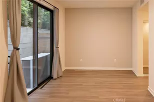 10700 W Octave, North Hollywood, CA 91601 - Photo 13