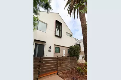 10700 W Octave, North Hollywood, CA 91601 - Photo 37