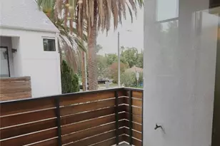 10700 W Octave, North Hollywood, CA 91601 - Photo 19