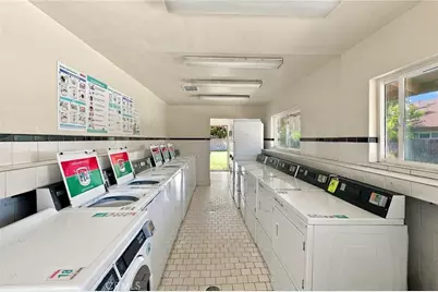 521 S Lyon #83, Santa Ana, CA 92701 - Photo 39