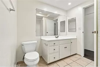 521 S Lyon #83, Santa Ana, CA 92701 - Photo 29