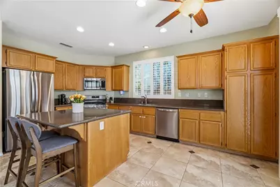 27660 Elk Ridge, Castaic, CA 91384 - Photo 15