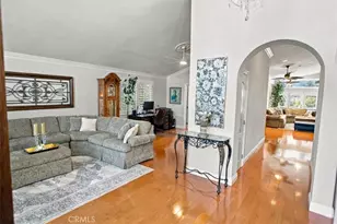 11915 Laughton Way, Porter Ranch, CA 91326 - Photo 5
