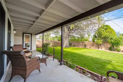 10500 Monogram, Granada Hills, CA 91344 - Photo 27