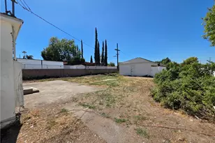 8263 Vantage, North Hollywood, CA 91605 - Photo 17