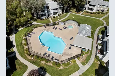 27646 Susan Beth #L, Saugus, CA 91350 - Photo 25