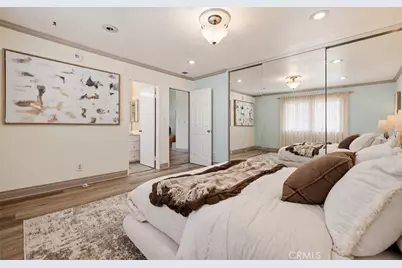 18433 Hatteras, Tarzana, CA 91356 - Photo 13