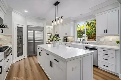 29357 Madeira, Valencia, CA 91354 - Photo 15