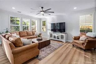 29357 Madeira, Valencia, CA 91354 - Photo 19