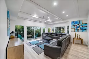 4330 4332 Alhama Dr, Woodland Hills, CA 91364 - Photo 7