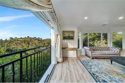 4330 Alhama Dr, Woodland Hills, CA 91364 - Photo 29
