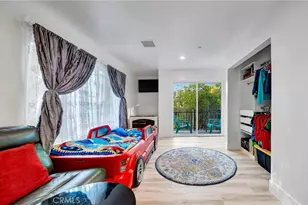 4330 Alhama Dr, Woodland Hills, CA 91364 - Photo 37