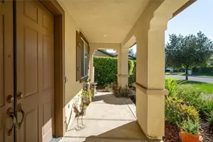 29370 Las Brisas, Valencia, CA 91354 - Photo 5